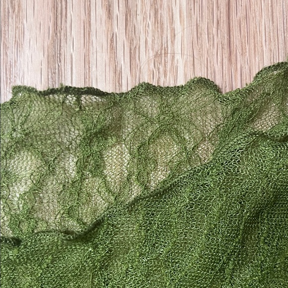 Urban Outfitters Green Sheer Lace Top - Picture 6 of 6